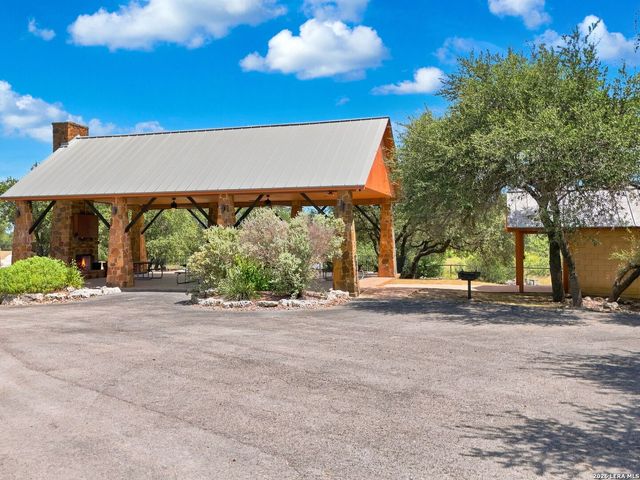 2116 SENORA RDG, Canyon Lake, TX 78133