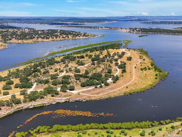 2116 SENORA RDG, Canyon Lake, TX 78133