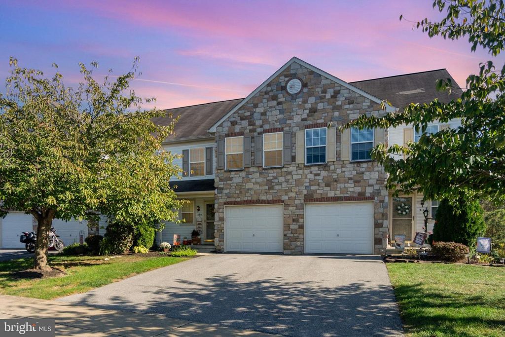 309 BUCKLEY DR, Harrisburg, PA 17112