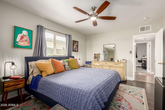 4101 E EDGEMONT Avenue, Phoenix, AZ 85008