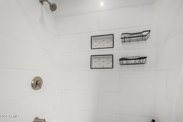 4101 E EDGEMONT Avenue, Phoenix, AZ 85008