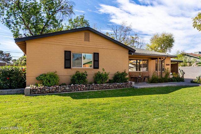 4101 E EDGEMONT Avenue, Phoenix, AZ 85008