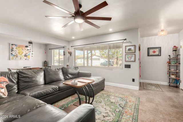 4101 E EDGEMONT Avenue, Phoenix, AZ 85008