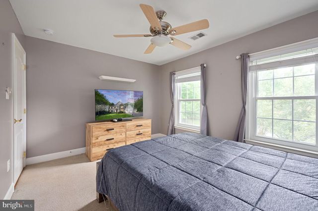6174 TREYWOOD LN, Manassas, VA 20112