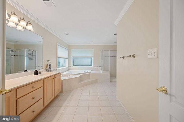6174 TREYWOOD LN, Manassas, VA 20112