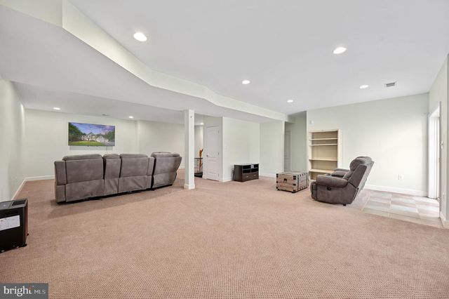 6174 TREYWOOD LN, Manassas, VA 20112