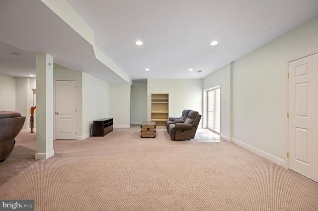 6174 TREYWOOD LN, Manassas, VA 20112