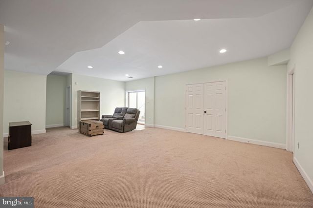 6174 TREYWOOD LN, Manassas, VA 20112