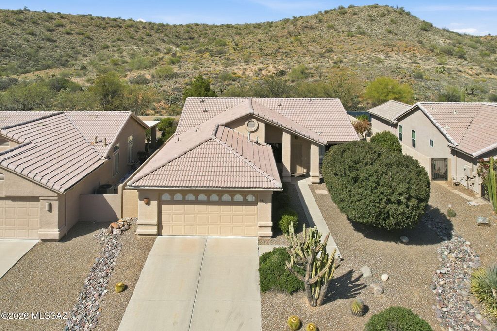 63666 E Greenbelt Lane, Tucson, AZ 85739
