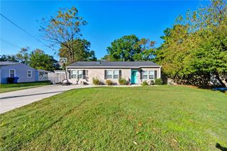 1005 Ferry Plantation RD, Virginia Beach, VA 23455
