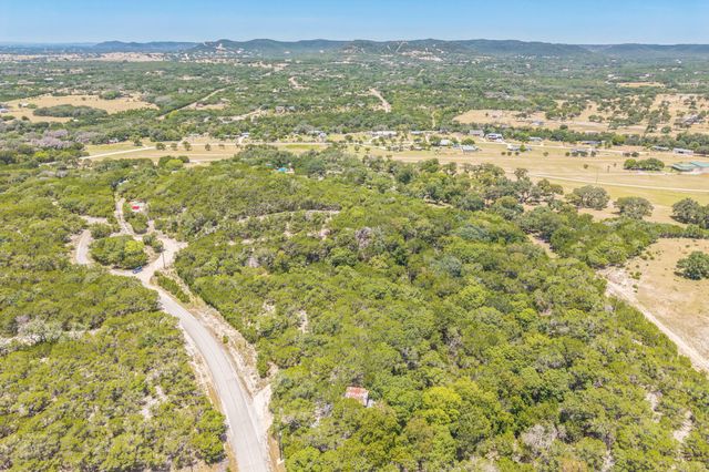 0 Live Oak PL, Pipe Creek, TX 78063