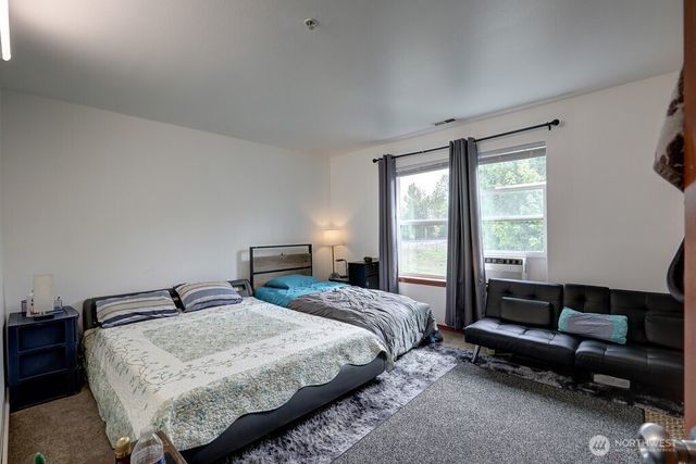 17803 79th Avenue Ct E, Puyallup, WA 98375