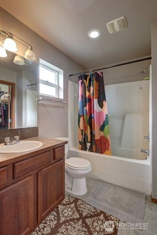 17803 79th Avenue Ct E, Puyallup, WA 98375