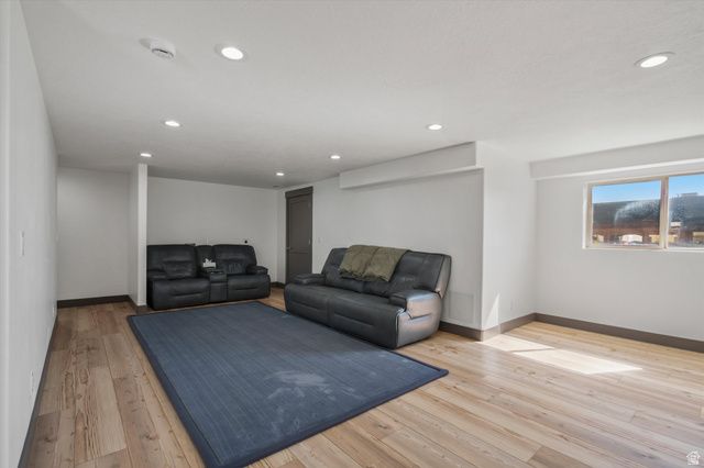 354 N 30 W, Kaysville, UT 84037