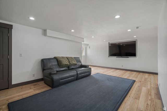 354 N 30 W, Kaysville, UT 84037