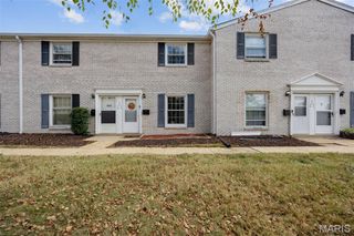 4048 Paule Avenue, St Louis, MO 63125