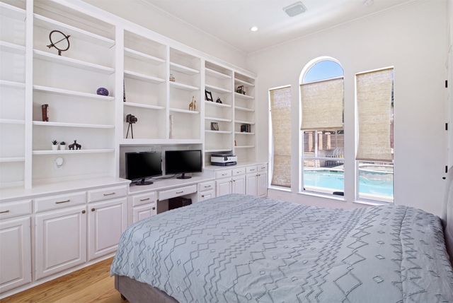 5103 Lincolnshire Court, Dallas, TX 75287