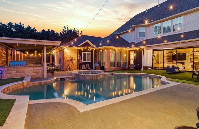 5103 Lincolnshire Court, Dallas, TX 75287