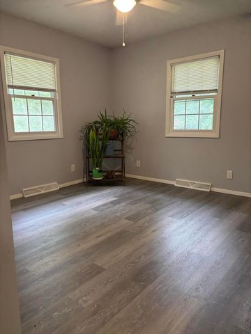 30417 US-12, Milton Twp, MI 49120