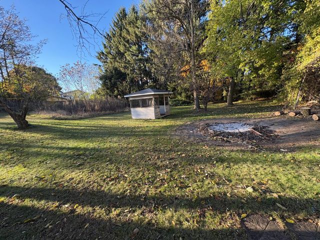 30417 US-12, Milton Twp, MI 49120
