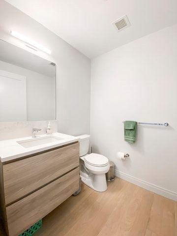 135 Seaport Blvd 1201, Boston, MA 02210