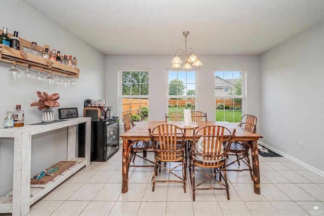 4044 Bald Eagle Drive, Manhattan, KS 66502