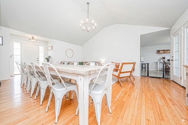 4044 Bald Eagle Drive, Manhattan, KS 66502