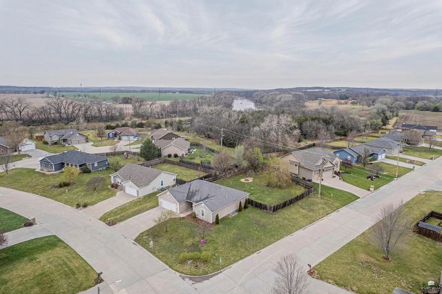 4044 Bald Eagle Drive, Manhattan, KS 66502