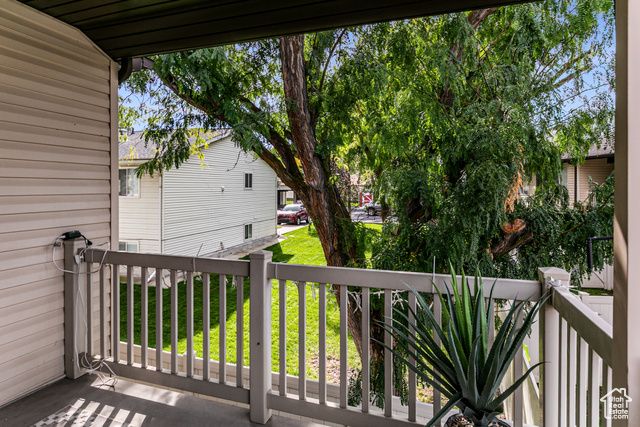 239 W LYMAN LN, Bountiful, UT 84010