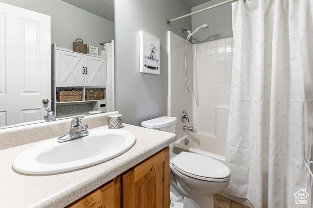 239 W LYMAN LN, Bountiful, UT 84010