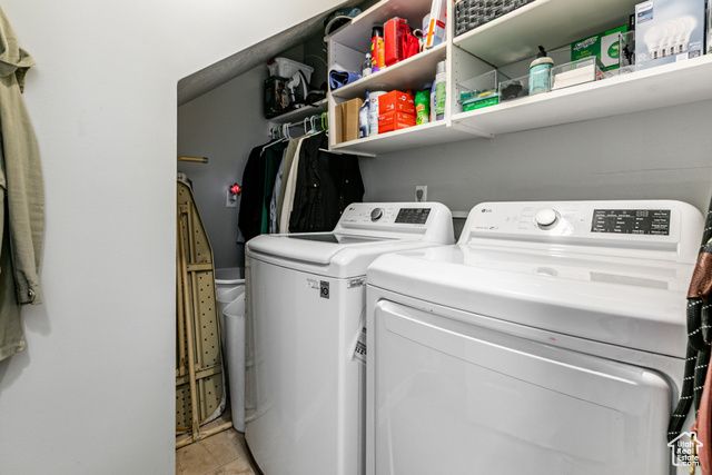 239 W LYMAN LN, Bountiful, UT 84010