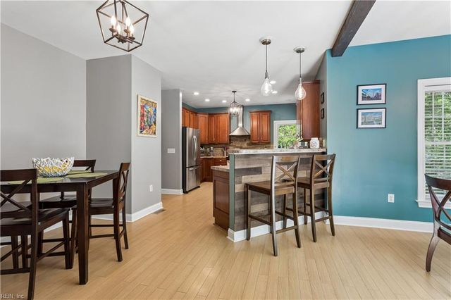 10107 Woods Creek LN, Gloucester, VA 23061