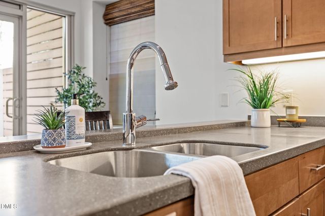 130 Hunt Street Apt 107, Durham, NC 27701