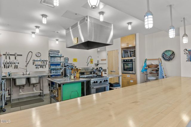 130 Hunt Street Apt 107, Durham, NC 27701