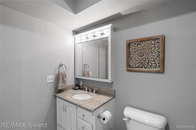 8320 Misty Meadows, Grand Blanc, MI 48439