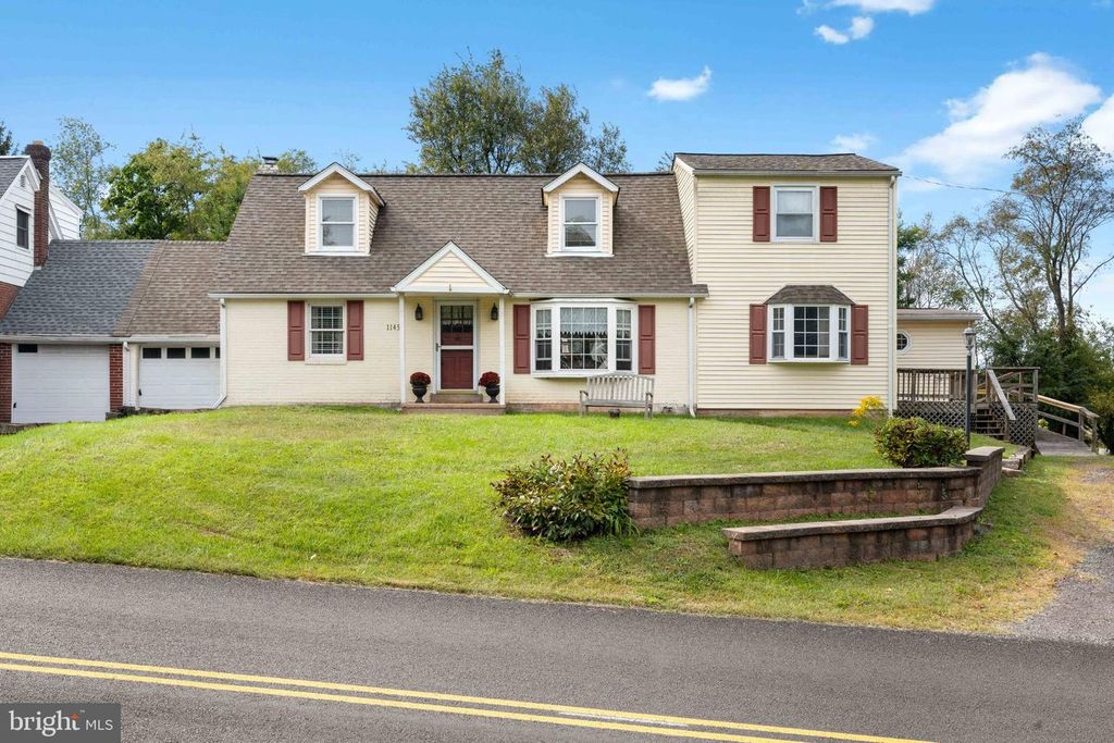 1145 COLLEGEVILLE RD, COLLEGEVILLE, PA 19426 — exterior