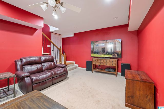 1920 SEATTLE SLEW DRIVE, Helena, AL 35080