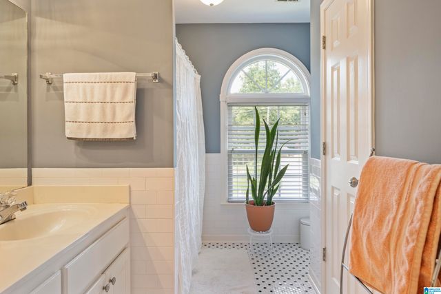 1920 SEATTLE SLEW DRIVE, Helena, AL 35080