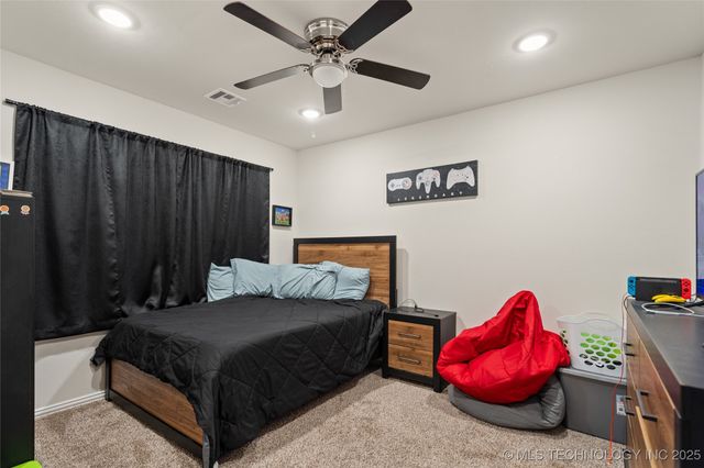 1022 Indian Plains, Ardmore, OK 73401