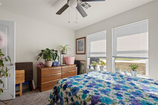 1022 Indian Plains, Ardmore, OK 73401