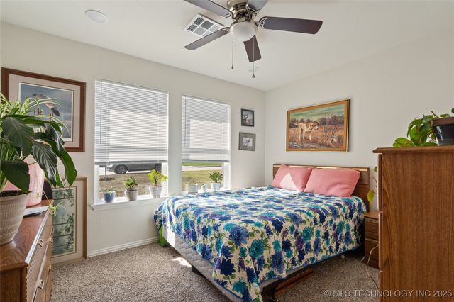 1022 Indian Plains, Ardmore, OK 73401