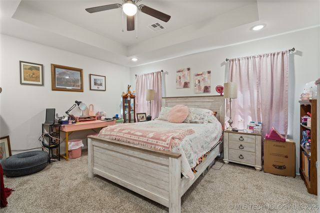 1022 Indian Plains, Ardmore, OK 73401