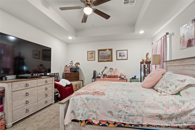 1022 Indian Plains, Ardmore, OK 73401