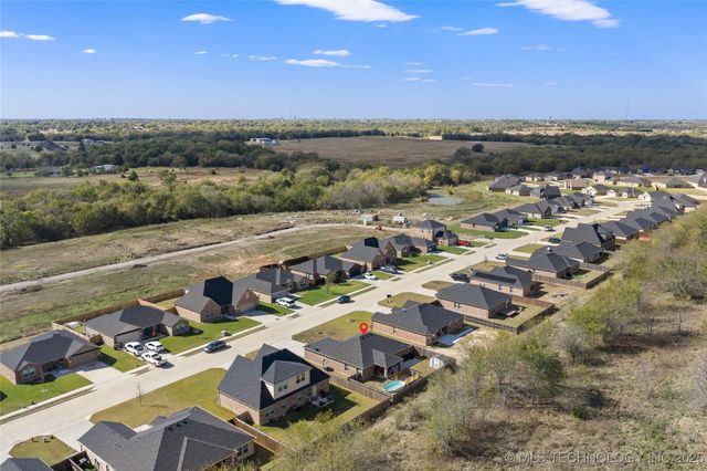 1022 Indian Plains, Ardmore, OK 73401