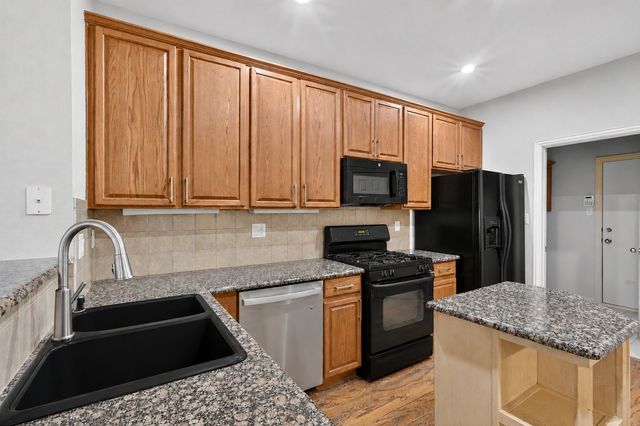 1837 Sandpiper Lane, Carrollton, TX 75007