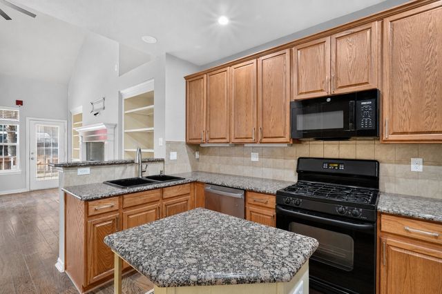 1837 Sandpiper Lane, Carrollton, TX 75007