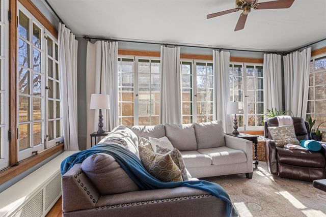 1124 N State Street, Monticello, IL 61856