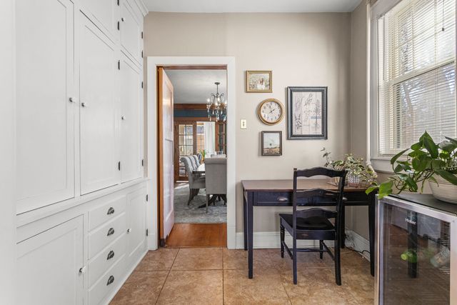 1124 N State Street, Monticello, IL 61856