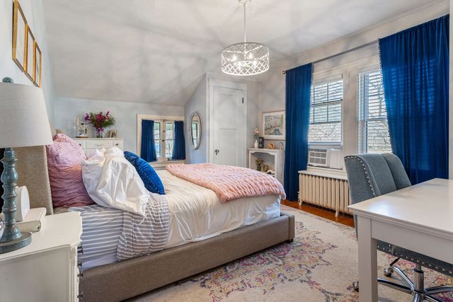 1124 N State Street, Monticello, IL 61856