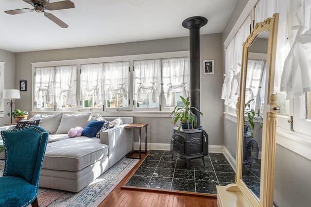 1124 N State Street, Monticello, IL 61856